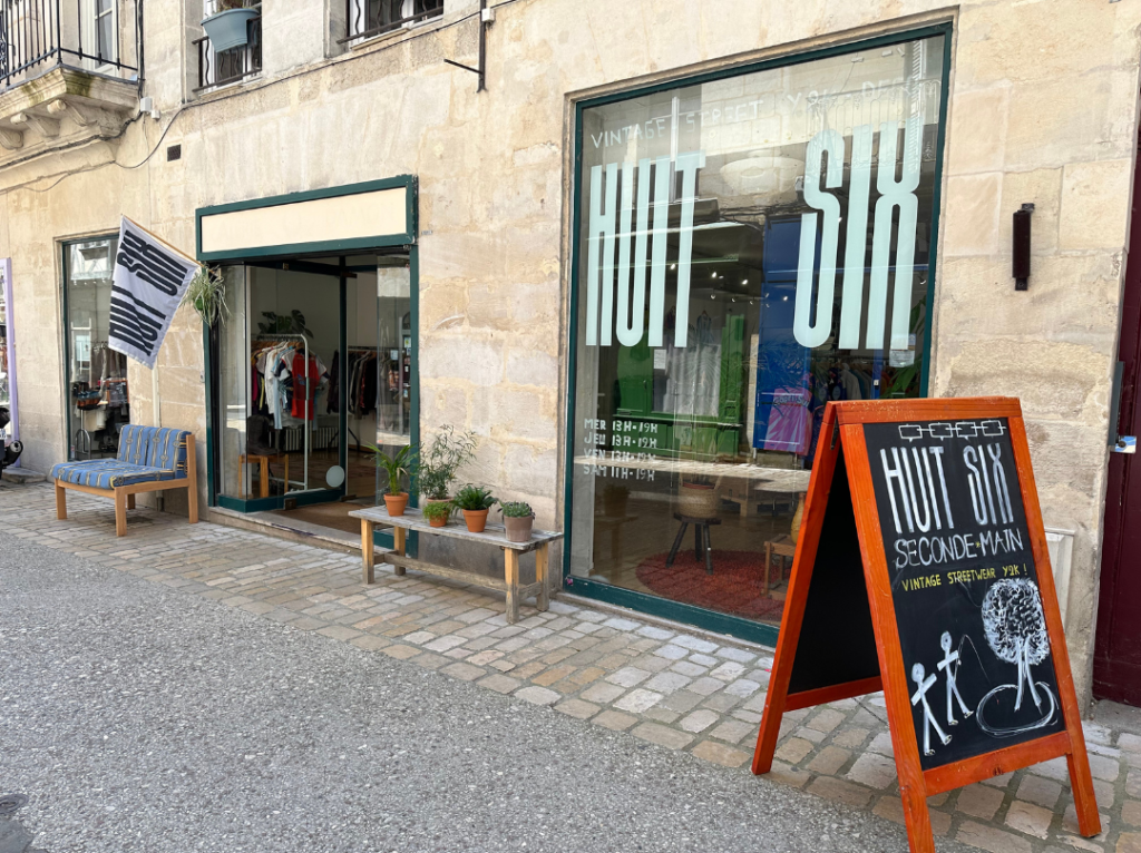 La boutique huit six la boutique Hui six au 179 grand rue